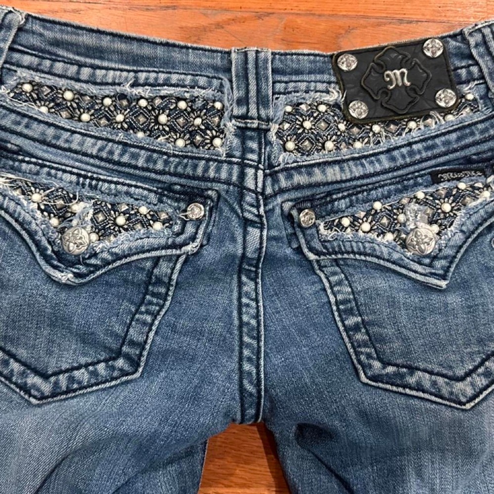 Miss Me blue jeans with silver details Size 27 Y2K miss me jeans